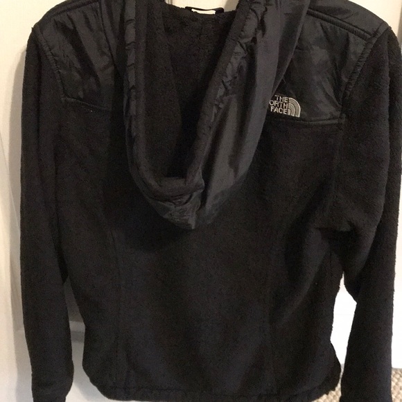 Black North Face - Picture 2 of 2